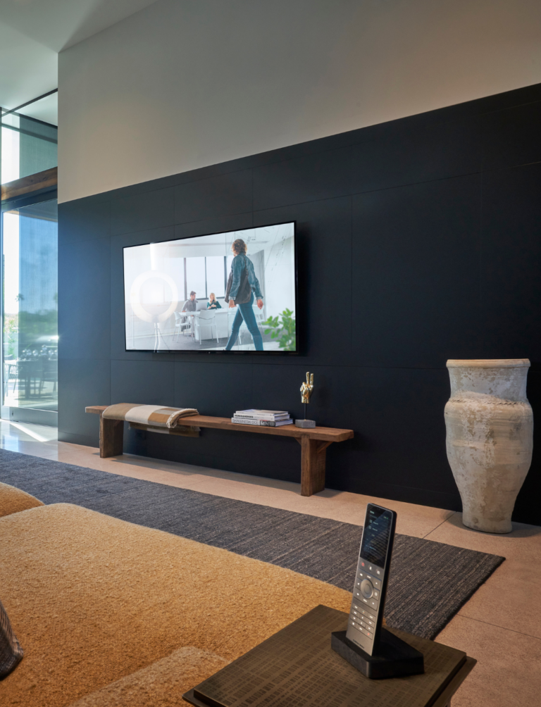 A Full Guide to a Crestron Home Automation System